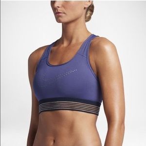 Nike Pro Dri-Fit Sports Bra